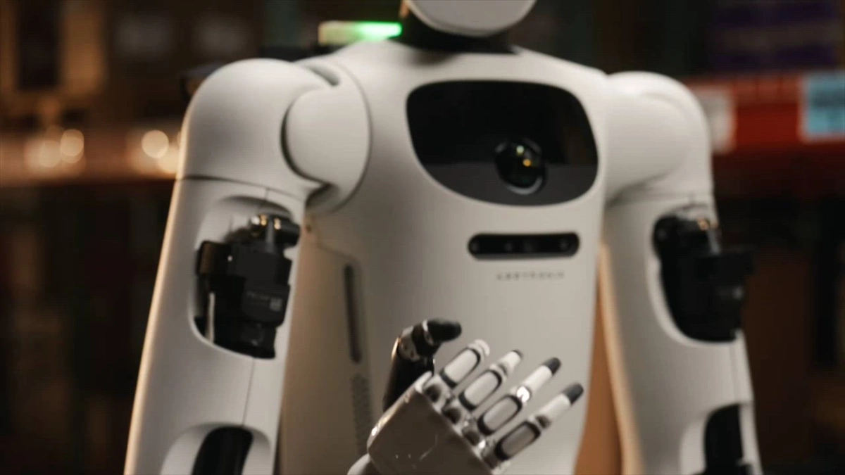 Torso, mano diestra y actuadores lineales del robot Apptronik Apollo